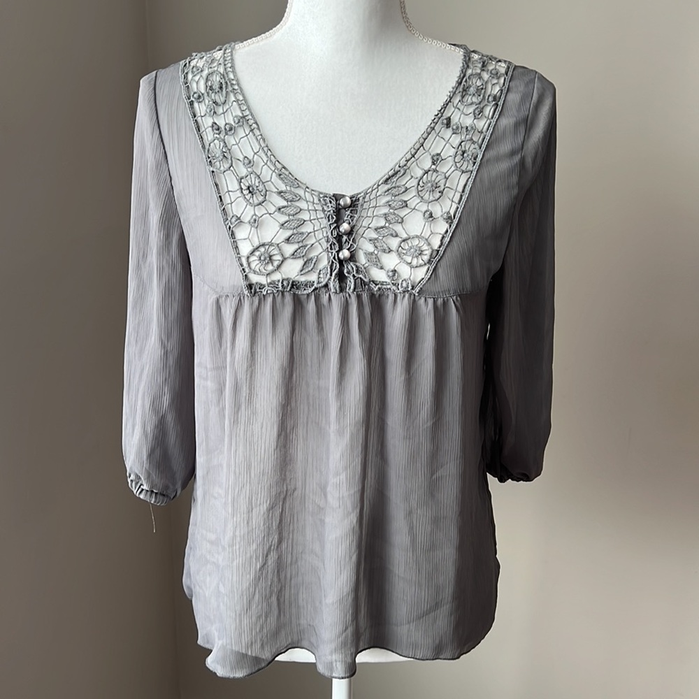 5/$25 Jules + James blouse